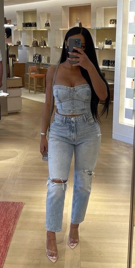 Jean Corset, Women Vest, Mode Zara, Denim Crop Top, Looks Party, Looks Chic, Dressy Outfits, Cute Simple Outfits, Summer Fashion Outfits