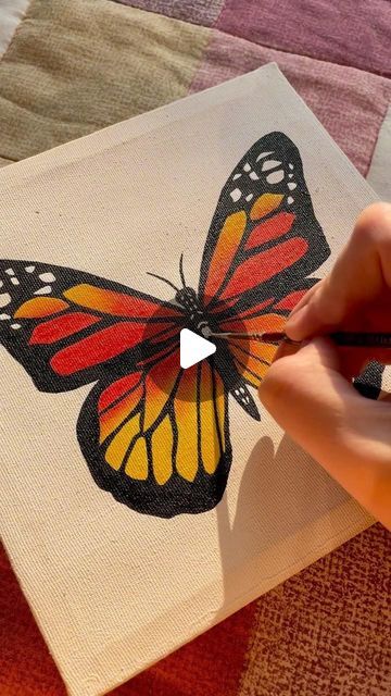 Painting Monarch Butterfly, Monarch Painting Acrylic, Butterfly Painting For Beginners, Detailed Butterfly Painting, Butterfly Paintings Acrylic, How To Paint Butterflies Acrylic, Aesthetic Butterfly Painting, Easy Butterfly Painting On Canvas, Simple Butterfly Painting