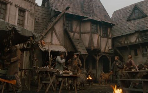 Hansel And Gretel Movie, Angel Y Diablo, Hansel Gretel, The Hills Have Eyes, Building Inspiration, Medieval Aesthetic, Medieval World, Movie Set, The Phantom Menace