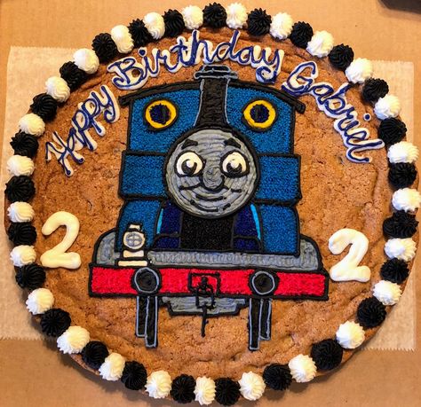 Thomas the train cookie cake Train Cookie Cake, Mickey Mouse Train, Thomas Train Birthday, Train Theme Birthday Party, Train Cookies, Thomas Cakes, Cookie Cake Designs, Thomas Train, Thomas Birthday