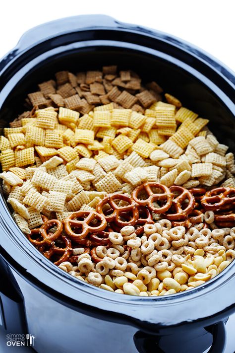 Crock Pot Chex Mix Original, Chex Mix Recipes Original Crock Pot, Homemade Chex Mix Recipe, Homemade Chex Mix, Wheat Chex, Snack Healthy, Chex Mix Recipes, Snack Mix Recipes, Tailgate Food