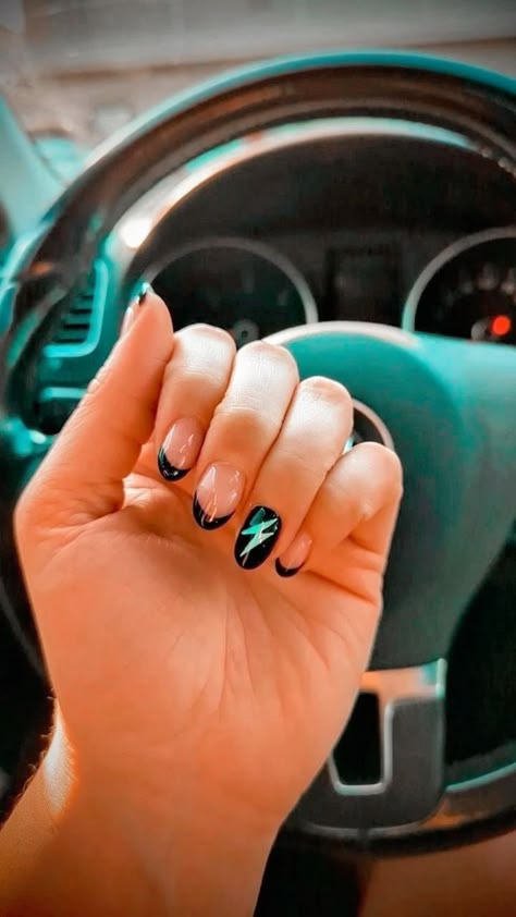 Cute Country Acrylic Nails, Western Nail Ideas Almond Shape, Country Nail Inspo Short, Koe Wetzel Nail Ideas, Almond Nails Designs Western, Simple Country Nail Ideas, Black And Turquoise Nail Designs, Country Nails Simple, Teal And Black Nail Ideas