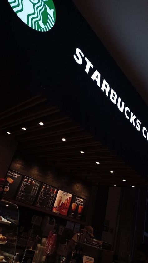 Starbucks and coffee☕ Starbucks Shop, Starbucks Wallpaper, City Life Photography, Bebidas Do Starbucks, Jelly Wallpaper, Camera Tattoo, Space Phone Wallpaper, Snap Streak Ideas Easy, Cocoppa Wallpaper