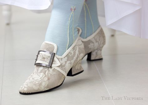 18th century shoes and american duchess buckles 1700s Shoes, American Duchess Shoes, 18th Century Shoes, Internship Fashion, Century Shoes, 18th Century Women, American Duchess, Historical Shoes, Victorian Shoes