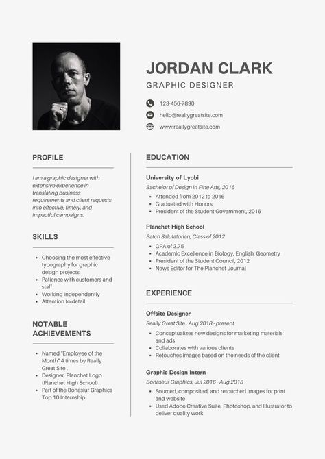 Student resume sample Resume Action Words, Design Cv Template, Architect Resume, Professional Resume Design, Graphic Design Cv, Cv Inspiration, Creative Cv Template, Resume Advice, Resume References