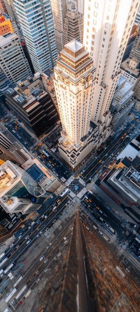 Birds Eye View Photography, Birds Eye View City, Perspective Photos, New York Buildings, New York Wallpaper, Building Aesthetic, Building Photography, Perspective Photography, Cityscape Photography