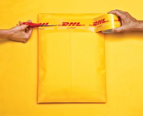 DHL Express Clever Advertising, Ad Of The World, 광고 디자인, Publicidad Creativa, Great Ads, Street Marketing, Guerilla Marketing, Best Ads, Advertising Ads