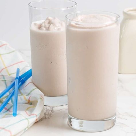 Copycat Wendy's Frosty Recipe - Intentional Hospitality Copycat Frosty, Wendy's Frosty Recipe, Copycat Wendy's Frosty Recipe, Wendys Frosty Recipe, Wendy's Frosty, Pink Lemonade Recipes, Wendys Frosty, Chocolate Frosty, Frosty Recipe