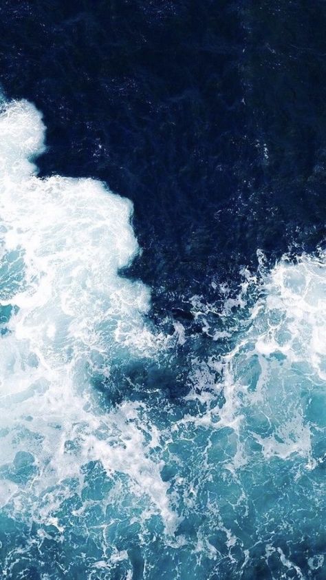 Wallpapers — The Deep Blue •please like or reblog if you use Wallpaper Summer, Blue Beach, Summer Blue, Beach Waves, Ocean Waves, Blue Water, The Ocean, Iphone, Water