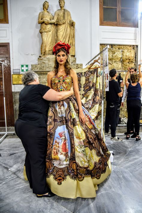 Sicilian Women, Dolce Gabbana Alta Moda, Red Carpet Gowns, Elie Saab, Fancy Dresses, Palermo, Couture Fashion, Runway Fashion, High Fashion