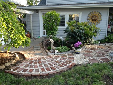 Pea Gravel And River Rock, Brick Pavers And Pea Gravel, Pea Gravel And Brick Patio, Tile And Gravel Patio, Patio With Pea Gravel And Pavers, Cobblestone And Pea Gravel, Brick And Pea Gravel Patio, Backyard Hardscape, Bnb Ideas