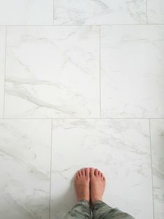 Choosing (faux) Carrara Marble Floor Tile for the Bathroom - the sweetest digs Marble Tile Bathroom Floor, Carrara Bathroom, Carrara Marble Floor, Carrara Marble Bathroom, Marble Porcelain Tile, Carrara Tiles, Porcelain Tile Bathroom, Marble Bathroom Floor, Carrara Marble Tile