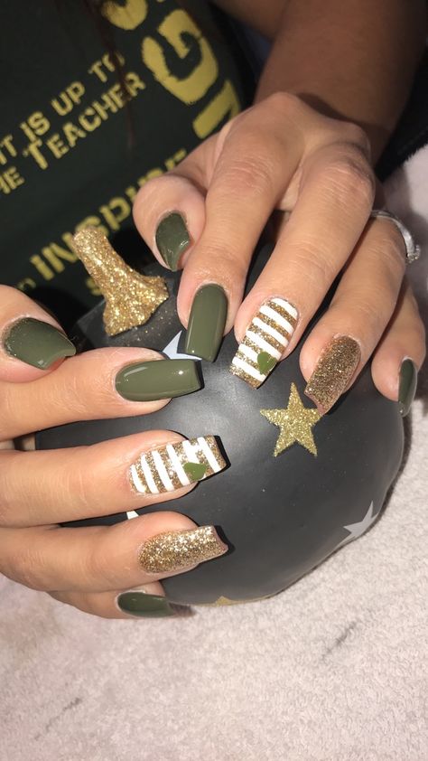 Funky Gel Nails, Camo Nail Designs, Army Nails, Gel Nails Designs, Nail Designs Gel, Nail Colors And Designs, Camo Nails, Summer Nail Colors, Fall Acrylic Nails