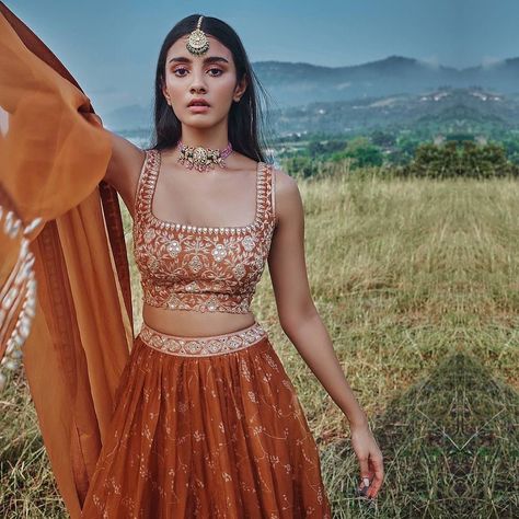 Burnt Orange Lehenga, Arpita Mehta, Sleeveless Blouse Designs, Orange Lehenga, Simple Lehenga, Indian Outfits Lehenga, Wedding Lehenga Designs, Bridal Lehenga Collection, Lehenga Blouse Designs