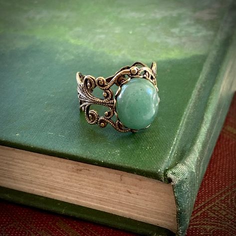 Arte Indie, Vintage Style Necklace, Antique Engagement Ring, Aventurine Stone, Dope Jewelry, Funky Jewelry, Filigree Ring, Pretty Rings, Earring Sale