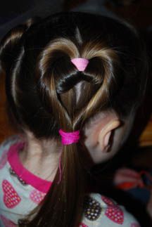 The heart shape braid. It looks simple to do. Hopefully it will work on my daughters hair Heart Shaped Pigtails, Heart Pigtails, Hannah Ideas, Braided Heart, How To Style Hair, Kid Hair, Kid Hairstyles, Twisted Heart, Short Braids