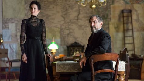 Q&A: Designer of ‘Penny Dreadful’s’ Hauntingly Beautiful Costumes 19th Century London, Timothy Dalton, Penny Dreadful, Dorian Gray, Hauntingly Beautiful, Green Photo, Beautiful Costumes, Eva Green, Movie Costumes