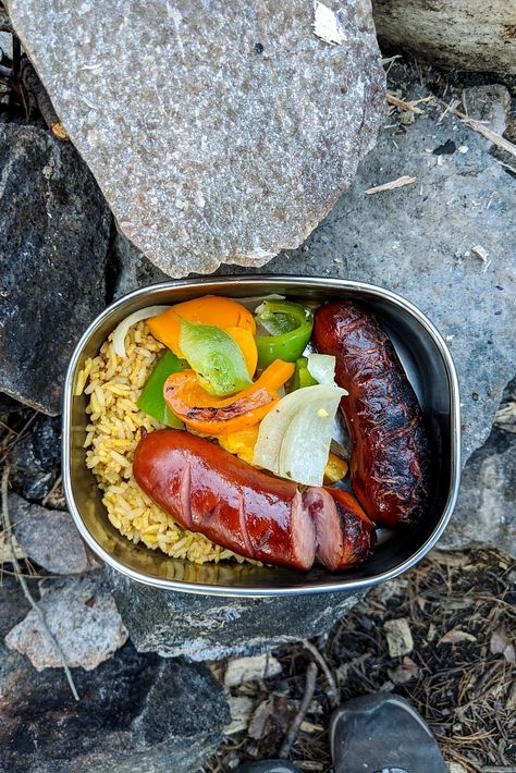 Backcountry Canoe Camping: A Meal Planning Guide | Chu On This Canoe Trip Food, Beach Camping Food, Backcountry Camping Food, Canoe Camping Packing, Backpacking Meals Diy, Hiking Recipes, Camping Meal Ideas, Wild Cooking, Hiking Lunch