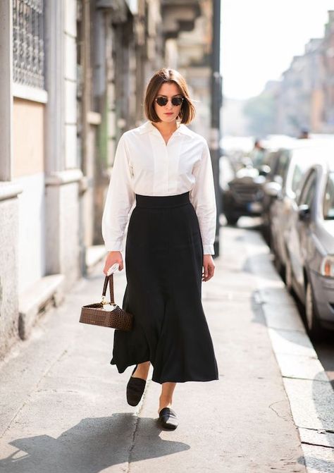 Minimalist Office Outfit Inspiration — White Shirt, Rejina Pyo Bag, Black Midi Skirt, Mule Flats White And Black Office Outfit, Outfit Ideas White Shirt, Expensive Outfit Ideas, Minimalist Work Outfit, Expensive Outfits, Expensive Fashion, Work Outfit Inspiration, How To Look Expensive, Budget Outfits