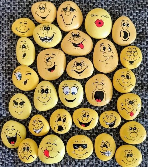 Rock Creations, Diy Rock Art, Stone Art Painting, Painted Rocks Craft, Painted Rocks Diy, Rock Painting Ideas Easy, Rock Painting Patterns, Kindness Rocks, Pet Rocks