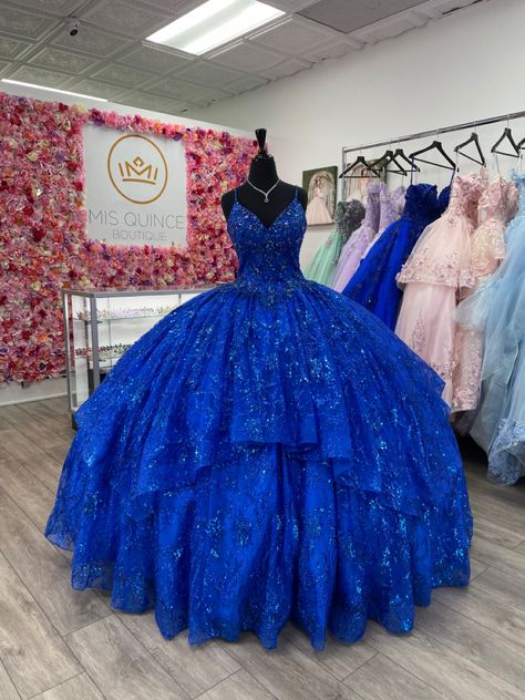 Royal quinceañera dress Dark Blue Quinceanera Dresses, Royal Blue Quince Dress, Blue Quince Dress, Robes Quinceanera, Royal Blue Quinceanera Dresses, Royal Blue Quince, Royal Blue Quinceanera, Xv Dresses, Quinceanera Themes Dresses