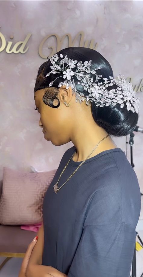 Prom Hairstyles Jewels, Prom Hairstyles For Black Women Sew In, Formal Hairstyles For Black Women Prom, Unique Updo Hairstyles, Prom Hairstyles For Black Women Updos, Side Part Prom Hairstyles, Prom Wig Hairstyles, Prom Hair Black Women, 2k24 Prom