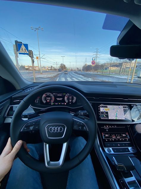 Audi Inside, Audi Wallpaper, Audi Interior, Dream Cars Audi, Car Aesthetics, Audi Q8, Cars Audi, Cinema Colours, Car Deco