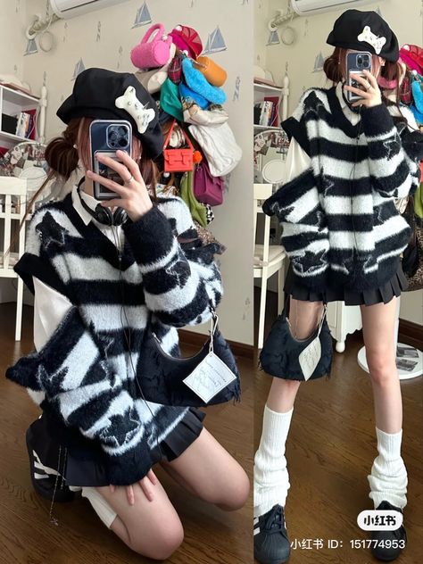 Cute Oversized Outfits, Outfit Inspo Korean, Legwarmers Outfit, Leg Warmer Outfits, Leg Warmer Outfit, Striped Sweater Outfit, Leg Warmers Outfit, Alt Y2k, Clothes Streetwear