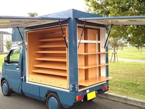 Shop On Wheels Ideas, Mobile Retail Trailer, Mobile Gift Shop, Retail Trailer, Store On Wheels, Mobile Kiosk, Truck Store, Trailer Shop, Book Cart