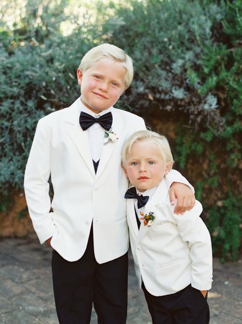 Ring Bearer White Suit, Ring Bearer Outfit Black, Ring Boy Outfits, Oceancliff Wedding, White Jeans For Men, Planner Crafts, White Tuxedo Wedding, Groom's Attire, Groom And Groomsmen Suits