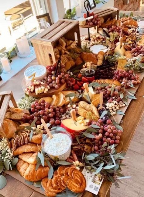 Groom Charcuterie Board, Rustic Charcuterie Table, Boho Charcuterie Table, Winter Wedding Charcuterie Table, Chacuritie Table Wedding, Charcuterie Wedding Board, Charcuterie Board Ideas Wedding, Huge Charcuterie Board, Charcuterie Table Wedding