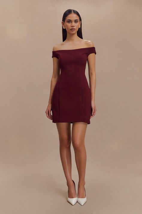 Polished perfection. The CASSIDY Crepe Off Shoulder Mini Dress is the epitome of chic sophistication and contemporary design. Featuring a Bardot neckline that elegantly frames the shoulders, this dress combines a fitted silhouette with the luxurious stretch crepe fabrication for a flattering and comfortable fit. The centre back zip closure ensures a seamless look, while the mini length adds a playful edge. Lined for added comfort and structure, the Cassidy Dress is perfect for any event where yo Elegant Mini Dresses, Workwear Capsule Wardrobe, Off Shoulder Mini Dress, Bardot Neckline, European Summer Outfits, Maxi Dress Sale, Black Tweed, Beige Dresses, Stretch Crepe