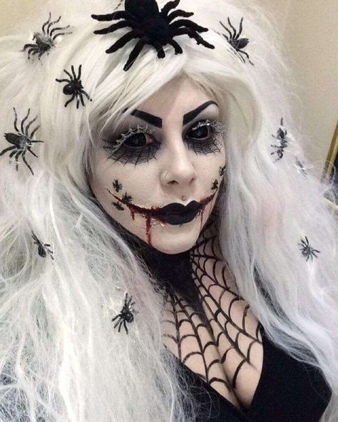 Spider Queen Costume Diy, Spider Witch Makeup, Spider Queen Makeup, Spider Queen Costume, Spider Woman Halloween, Spider Witch Costume, Halloween Spider Makeup, Pumpkin Challenge, Spider Halloween Costume