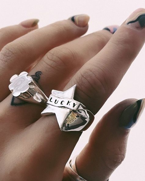 Rat Betty™ Jewellery (@ratbetty) • Instagram photos and videos Lucky Ring, Accessory Inspo, Thick Ring, Classy Jewelry, Lucky Star, Star Ring, Gold Collection, Pretty Jewellery, Last Minute Gifts