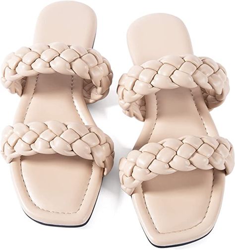 Braided Flat sandals-Pure hand-woven belt design, stylish and perfect. Two Strap Flat Sandals Women-slip on, convenient and simple. Square Toes Flat Sandals-The most popular toe design right now, These versatile summer shoes perfectly match with dress, skirts, jeans or casual pants in your wardrobe, suitable for shopping, dating, beach vacation, travel, parties, or daily wear Summer Evening Party, Casual Braids, Casual Summer Sandals, Women Flat Sandals, Woven Shoes, Braided Sandals, Beautiful Sandals, Sandals Casual, Dressy Fashion