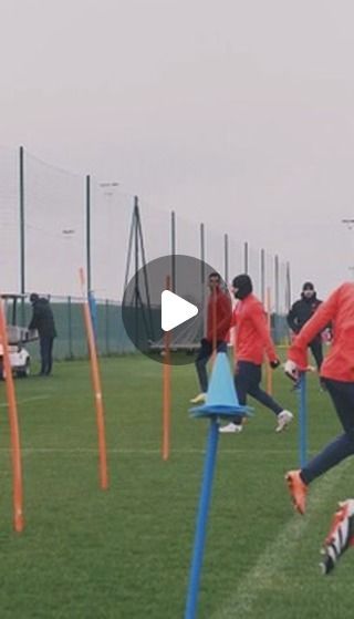 Elite on Instagram: "🇫🇷 @losclive Fun Game 
➖ Access to Weekly Training Videos 📁
➖ Link in Bio 📌

🔻You’ll instantly unlock access to exclusive posts:

✔Technical & Tactical Training
✔Warm up & funny Game
✔Goalkeeper Training
✔Match Analysis of Best Team Strategies
✔Strength, Conditioning & Power Training
✔Leadership & Communication
✔Sports Sciences

🔥STUDIED FOR UNSTOPPABLE PEOPLE ! 🔥

#elite #training #footballacademy #Coordination #Agility #Strength #Power #teamwork #Coaching #football #fussball #soccer #futboll #soccertraining #footballtraining #footballgame #fundrills #fun #soccergame #worldfootballcoach #fitnesstraining" Coaching Football, Leadership Communication, Goalkeeper Training, Power Training, Tactical Training, Funny Game, Strength Conditioning, Training Videos, Football Training