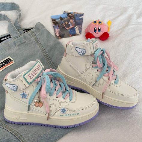 Y2k Fashion Aesthetic, Y2k Aesthetic Fashion, Dr Shoes, Kawaii Shoes, Wing Shoes, Cute Sneakers, Aesthetic Shoes, Swag Shoes, Clothes Ideas