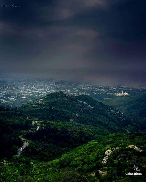 PAKISTAN, Wow, magical natural beauty fantastic photography by Tarik Khatik, view of Shah Faisal mosque and great Islamabad city, Pakistan Islamabad Pakistan Pictures, Margalla Hills, Pakistan Pictures, Mountain Aesthetic, Blue Aesthetic Dark, Islamabad Pakistan, Free Tips, Green Nature, Sky Aesthetic