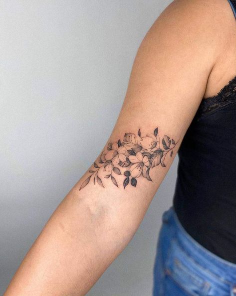 Top 55 Best Upper Arm Tattoo Ideas for Women - [2021 Inspiration Guide] Inner Upper Arm Tattoos, Red Feminine, Inner Arm Tattoos, Inner Arm Tattoo, Number Tattoo, Omerta Tattoo, Back Of Shoulder Tattoo, Elbow Tattoos, Upper Arm Tattoos