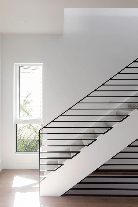 HORIZONTAL DESIGNS | Iron Elements Horizontal Line Interior Design, Stairs Horizontal Railing, Staircase Horizontal Railing, Horizontal Interior Design, Horizontal Railing Stairs, Railing Design Stairs, Horizontal Stair Railing, House Railing, Horizontal Architecture