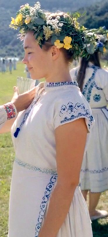 Halloween Costumes Midsommar, Midsommar Cosplay, Midsommar Costume, Midsommar Outfit, Midsommar Movie Aesthetic, Midsommar Dress Movie, Midsommar Screencaps, Florence Pugh, Costume Party