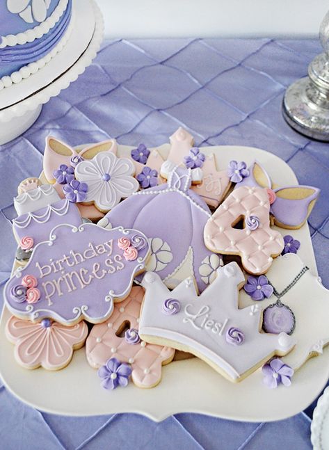 Royal Purple Sofia the First Birthday Party // Hostess with the Mostess® Princess Party Cookies, Crown Cookie, Princess Themed Birthday Party, Princess Sofia Birthday, Sofia Princess, Royal Cookies, Princess Sofia Party, 4de Verjaardag, Sofia The First Party