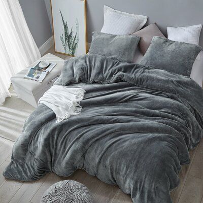 Oversized King Comforter, Oversized Comforter, Grey Comforter, Twin Xl Comforter, Bed Comforter Sets, King Comforter Sets, Comfortable Bedroom, Bedding Stores, Queen Comforter