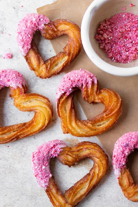 HEART CHURROS - Bake with Shivesh Aesthetic Yummy Food, Pink Churros, Valentine Themed Food, Sweet Foods Aesthetic, Aesthetic Desert Food, Donas Aesthetic, Heart Shaped Desserts, Heart Churros, Baking Ideas Aesthetic