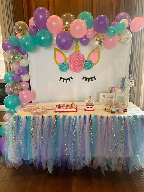 Unicorn Birthday Decor Ideas, Pink Purple And Turquoise Party, Unicorn Arch Balloons, Unicorn 1st Birthday Party Decorations, Unicorn 3rd Birthday Party Decorations, Unicorn Birthday Balloon Arch, Unicorn Themed 1st Birthday Party, 2nd Birthday Unicorn Theme, Unicorn Birthday Decorations Diy