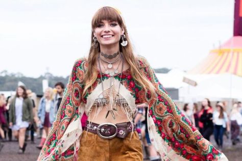 Woodstock Photos That Will Take You Inside The Music Festival - The Delite Woodstock Outfits 1969, Woodstock Clothes, Woodstock 1969 Aesthetic, Woodstock 1969 Fashion, Woodstock 1969 Photos, Taking Woodstock, Woodstock Outfit, Woodstock Fashion, Woodstock Photos