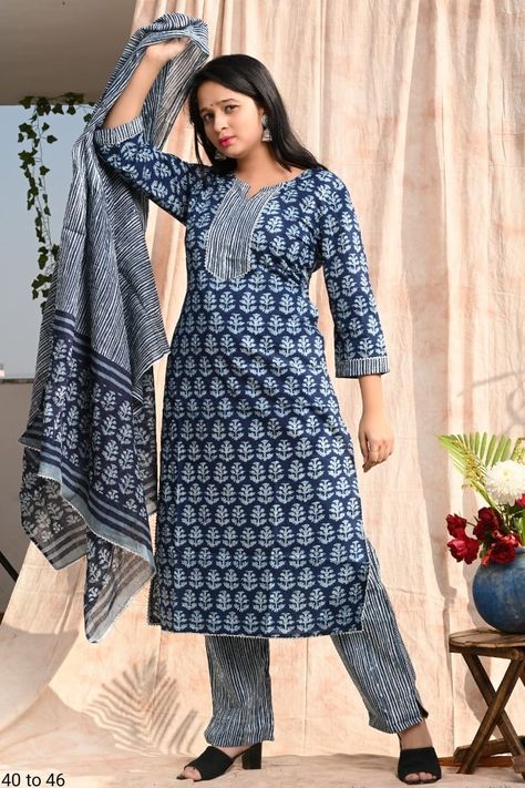 College Style Outfits, Long Kurta Designs, Cotton Dress Pattern, Salwar Neck Designs, Long Gown Design, Kurti Pant, Latest Bridal Dresses, Elegant Fashion Wear, Simple Kurta Designs