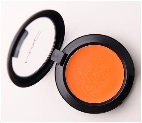 MAC Optimistic Orange Cremeblend Blush <-- bought this yesterday, can't wait to use it! Blush Mac, Orange Blush, Beauty Treats, Peach Blush, Cosmetic Shop, Orange Aesthetic, Makeup Obsession, Makeup Goals, Pretty Eyes