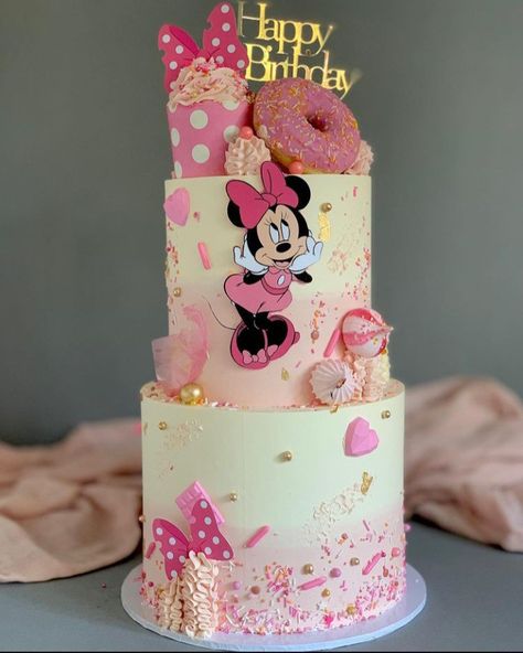 Cake Designs For Kids, Minnie Mouse Birthday Party Decorations, Minnie Mouse Birthday Decorations, Minnie Mouse Birthday Cakes, 1st Birthday Girl Decorations, Bolo Minnie, Minnie Mouse 1st Birthday, Minnie Birthday Party, Minnie Cake