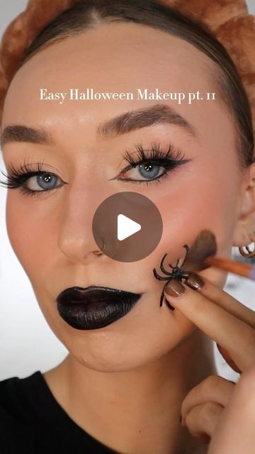 Spider Face Paint Women, Fast Easy Halloween Makeup, Halloween Makeup Easy Spider Web, Easy Halloween Spider Makeup, Spider Makeup Halloween Easy, Simple Halloween Makeup For Work, Spider Costume Makeup, Super Easy Halloween Makeup, Spider Makeup Easy